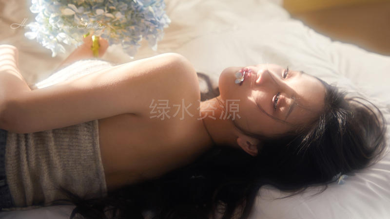 小仙女 床 鲜花 唯美写真摄影美女壁纸